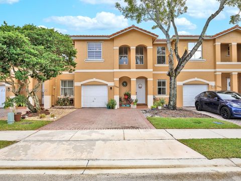 13564 NW 7th St Pembroke Pines FL 33028
