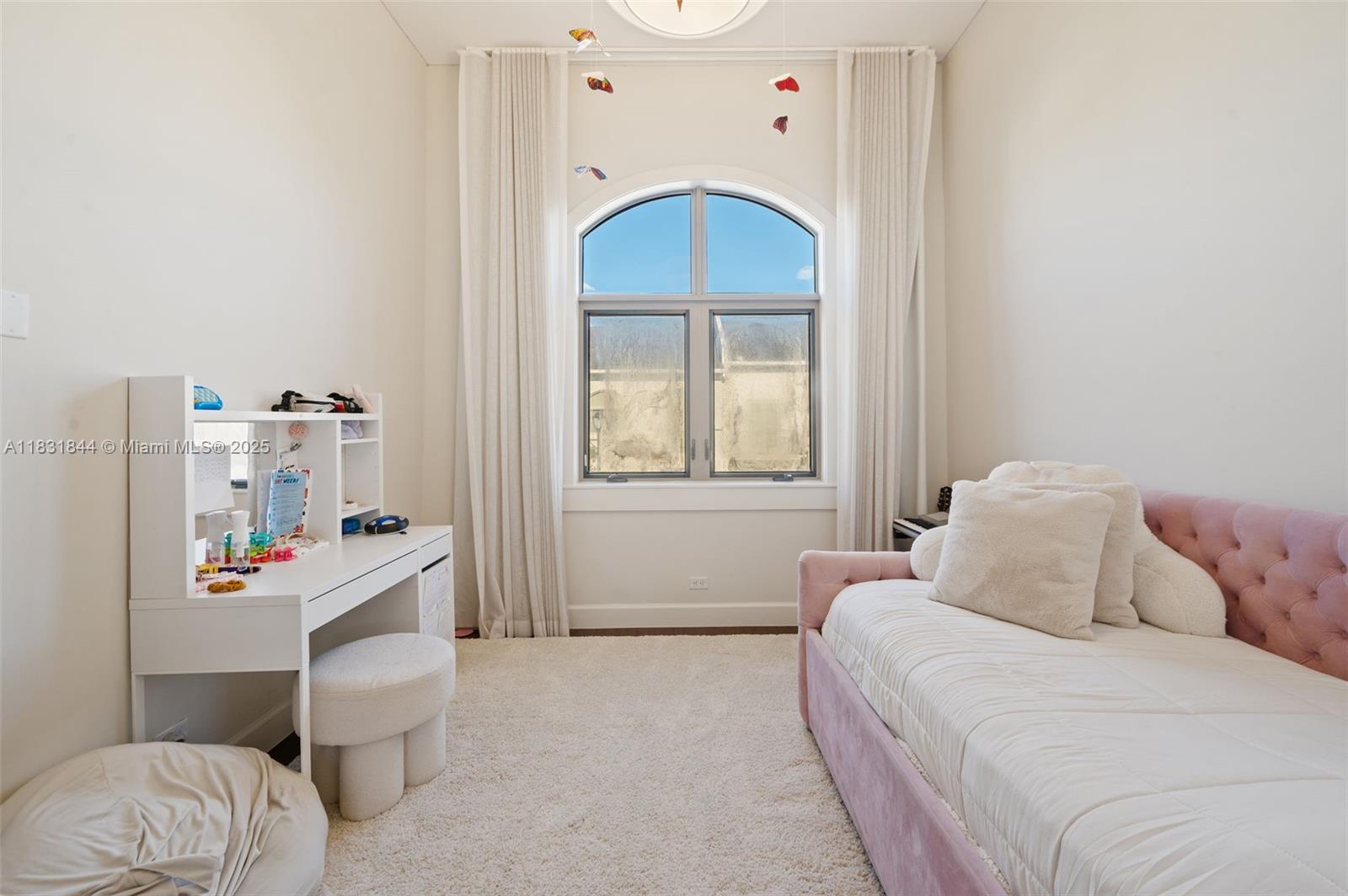 OAK LANE - Residential