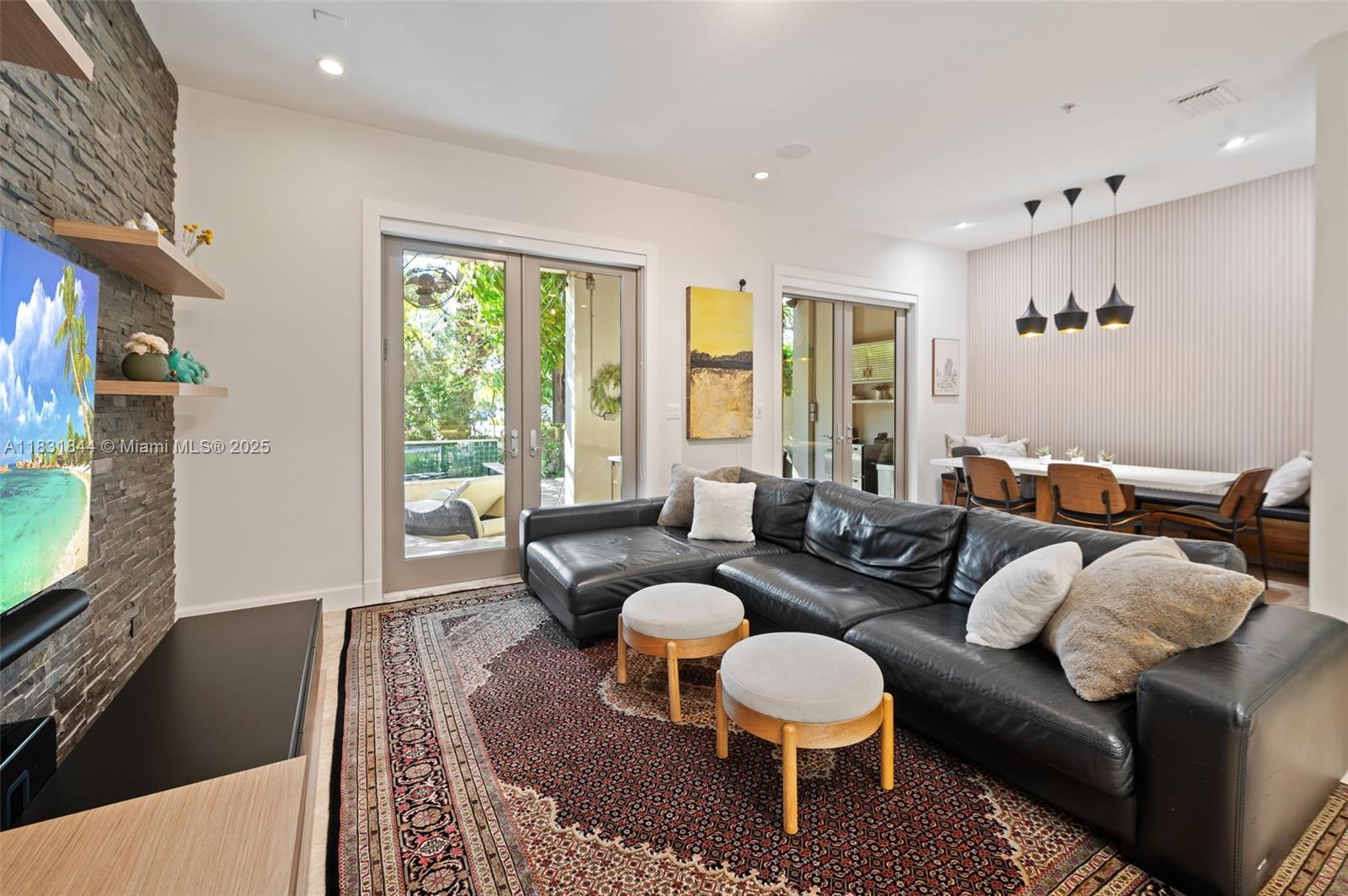 OAK LANE - Residential