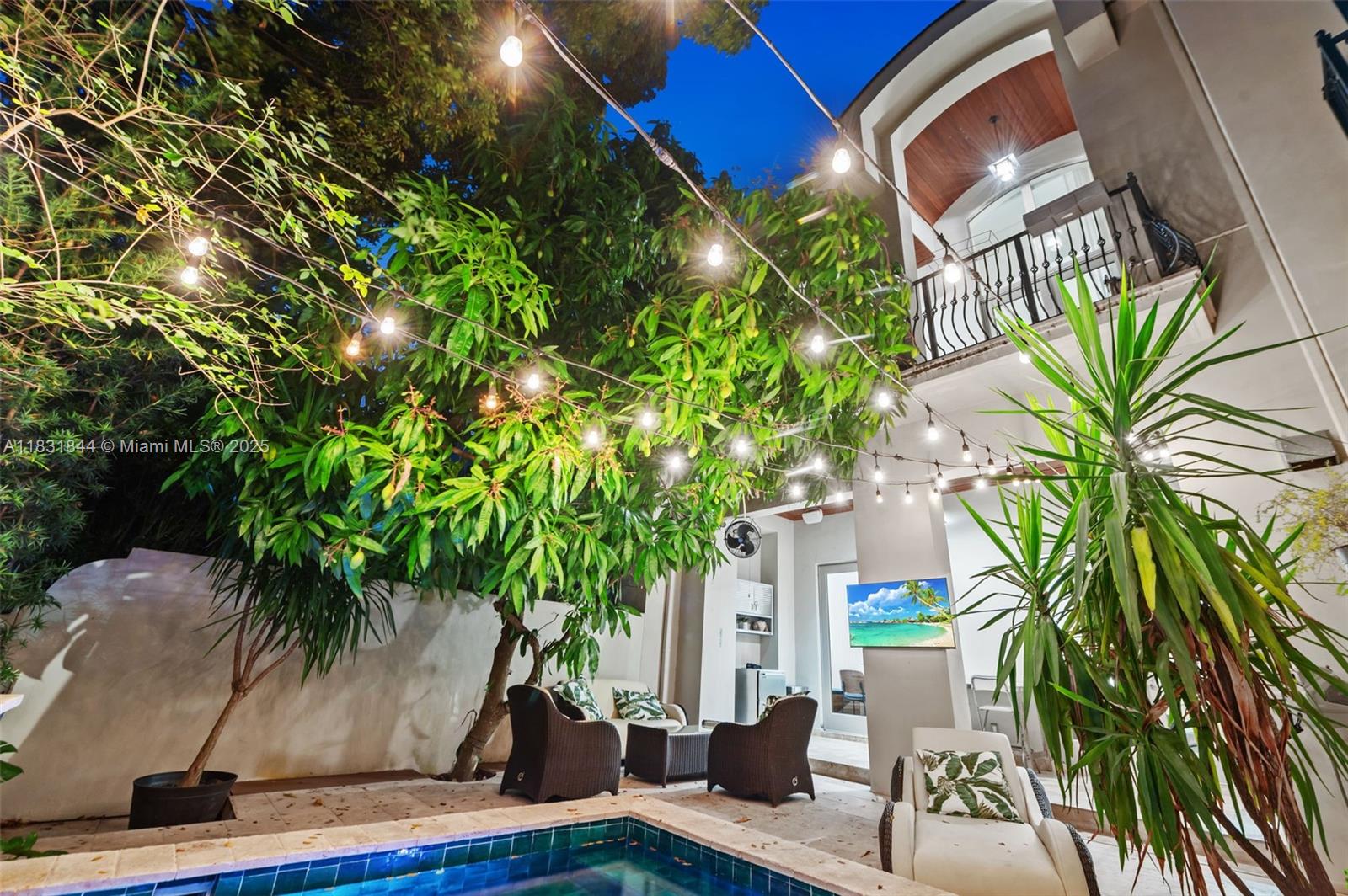 OAK LANE - Residential