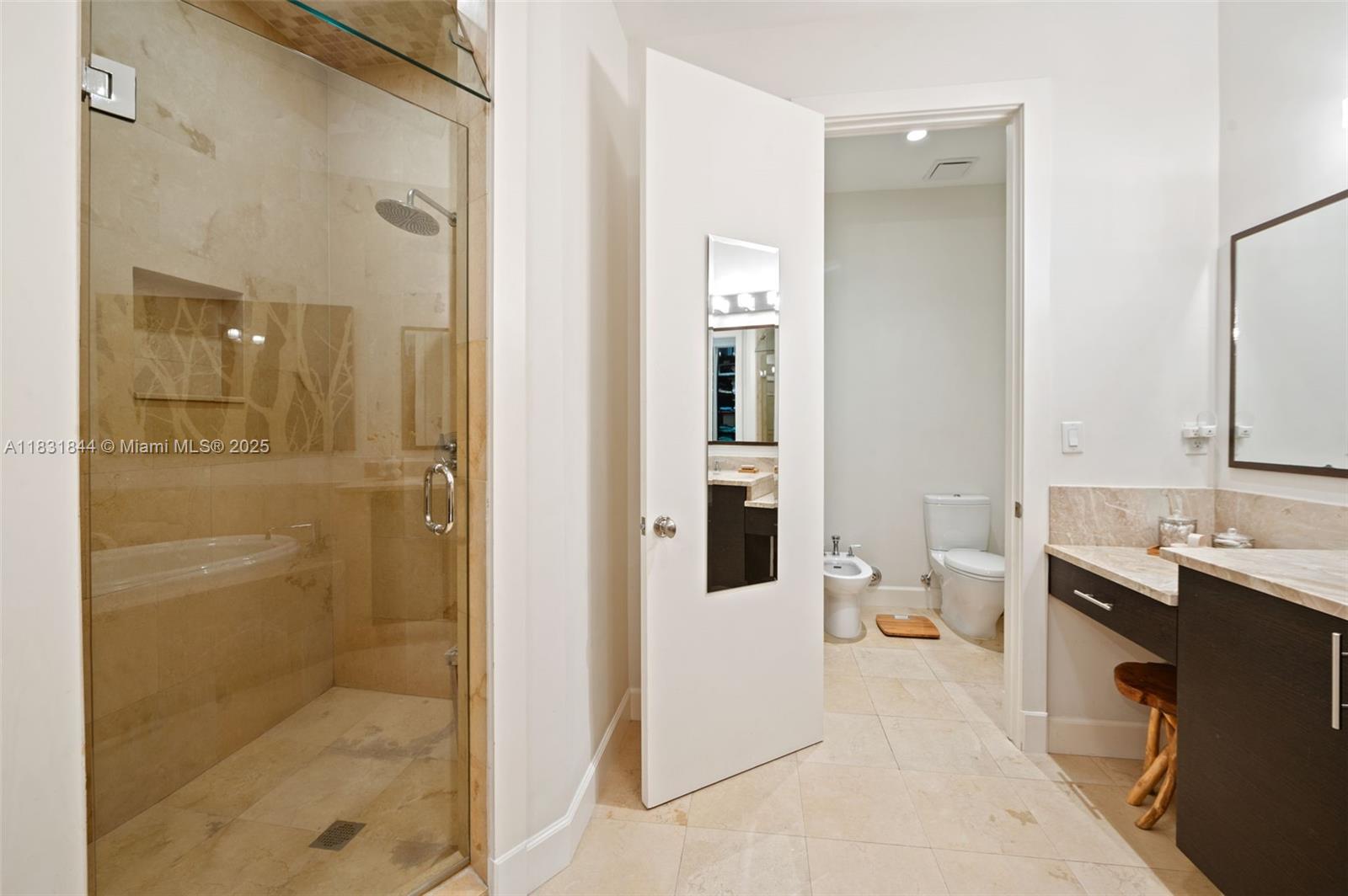 OAK LANE - Residential