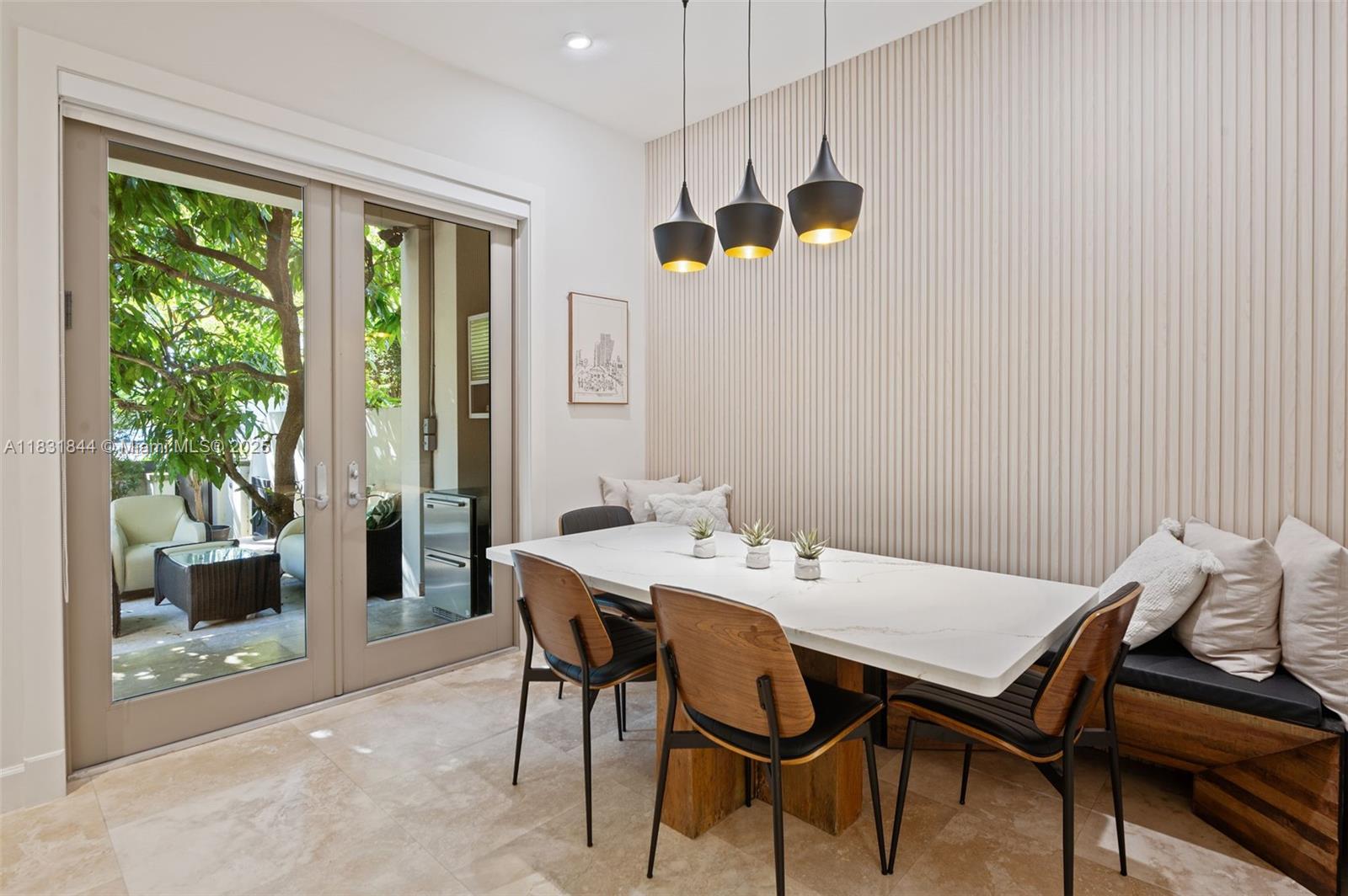 OAK LANE - Residential