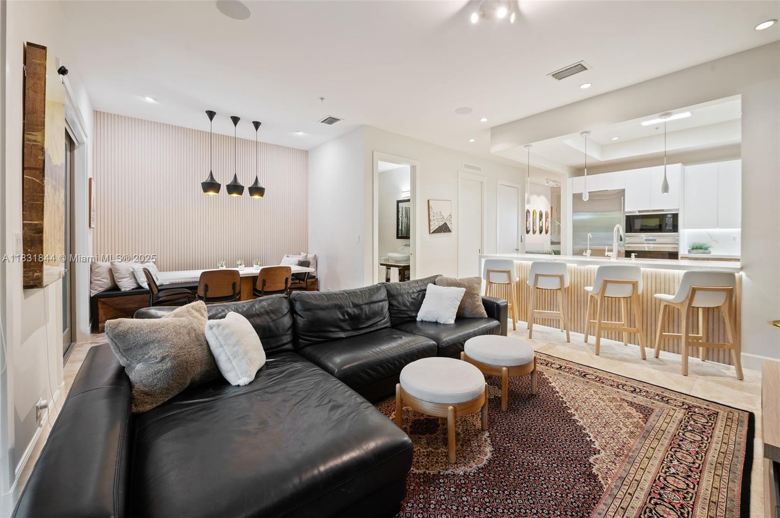 OAK LANE - Residential