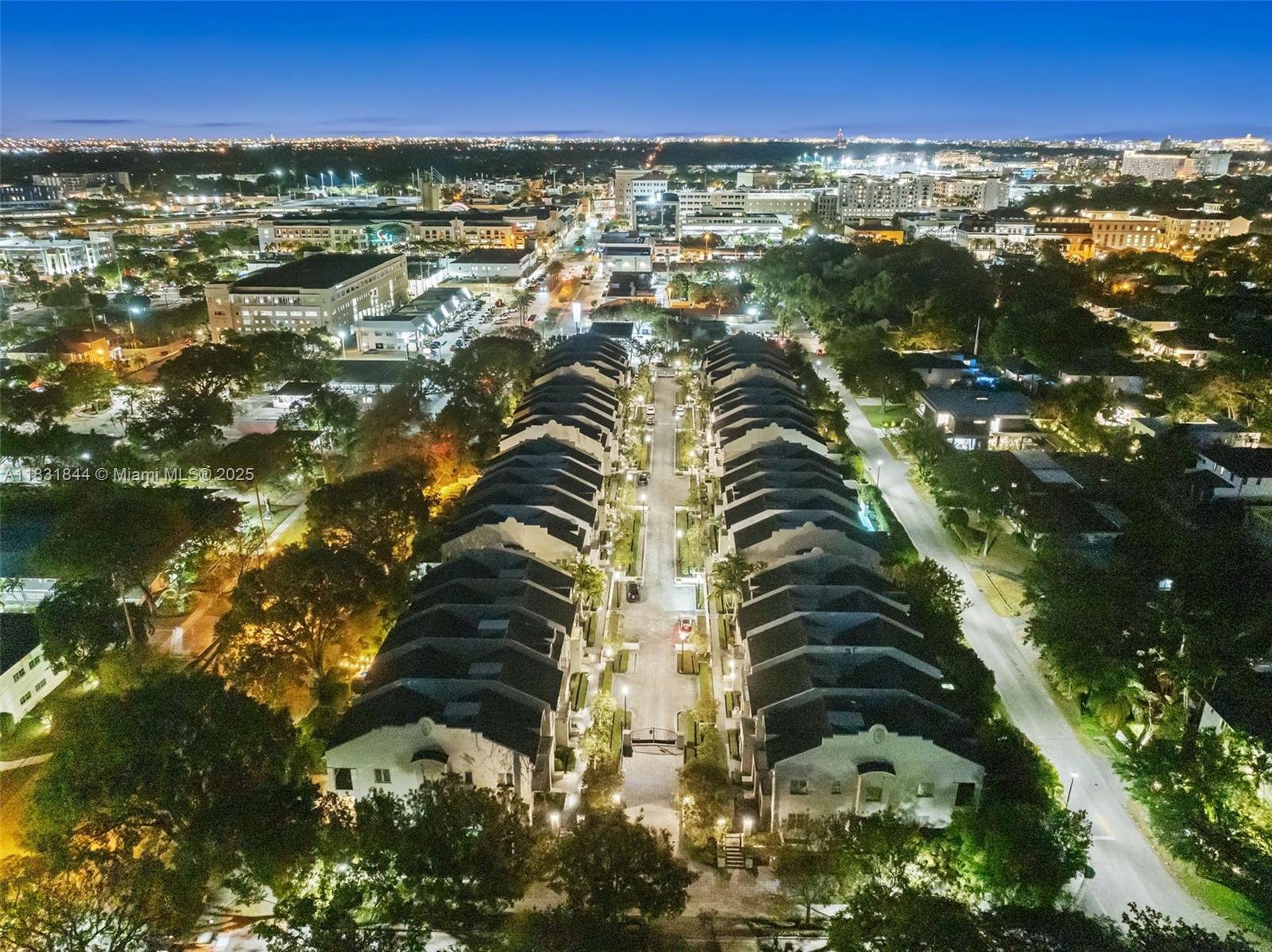 OAK LANE - Residential