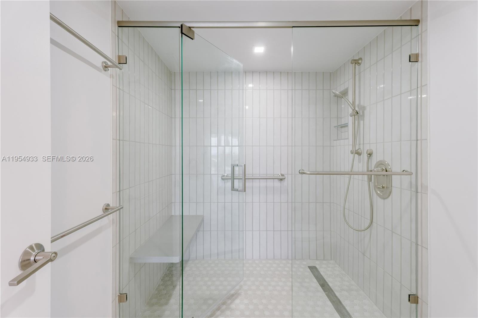 CASA DEL MAR CONDO - Residential