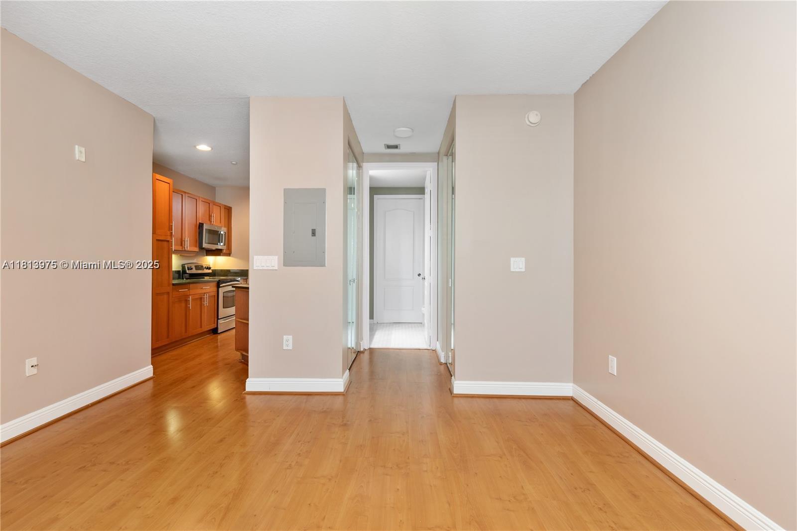VILLAGE AT SAILBOAT BEND - Residential Lease