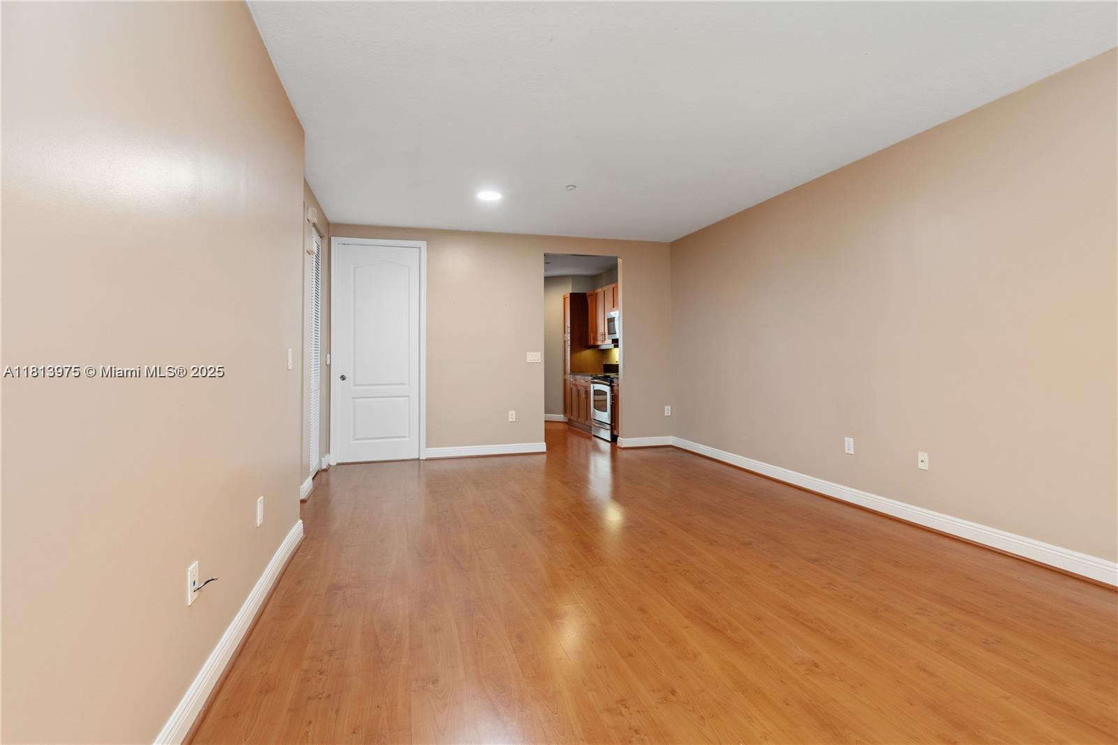 VILLAGE AT SAILBOAT BEND - Residential Lease