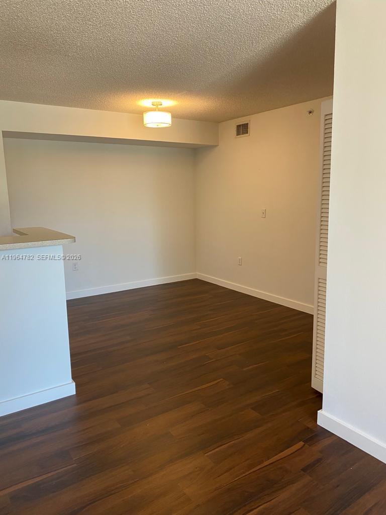 DEVONAIRE CONDO AT PEMBRO - Residential Lease
