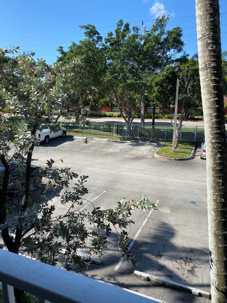 DEVONAIRE CONDO AT PEMBRO - Residential Lease