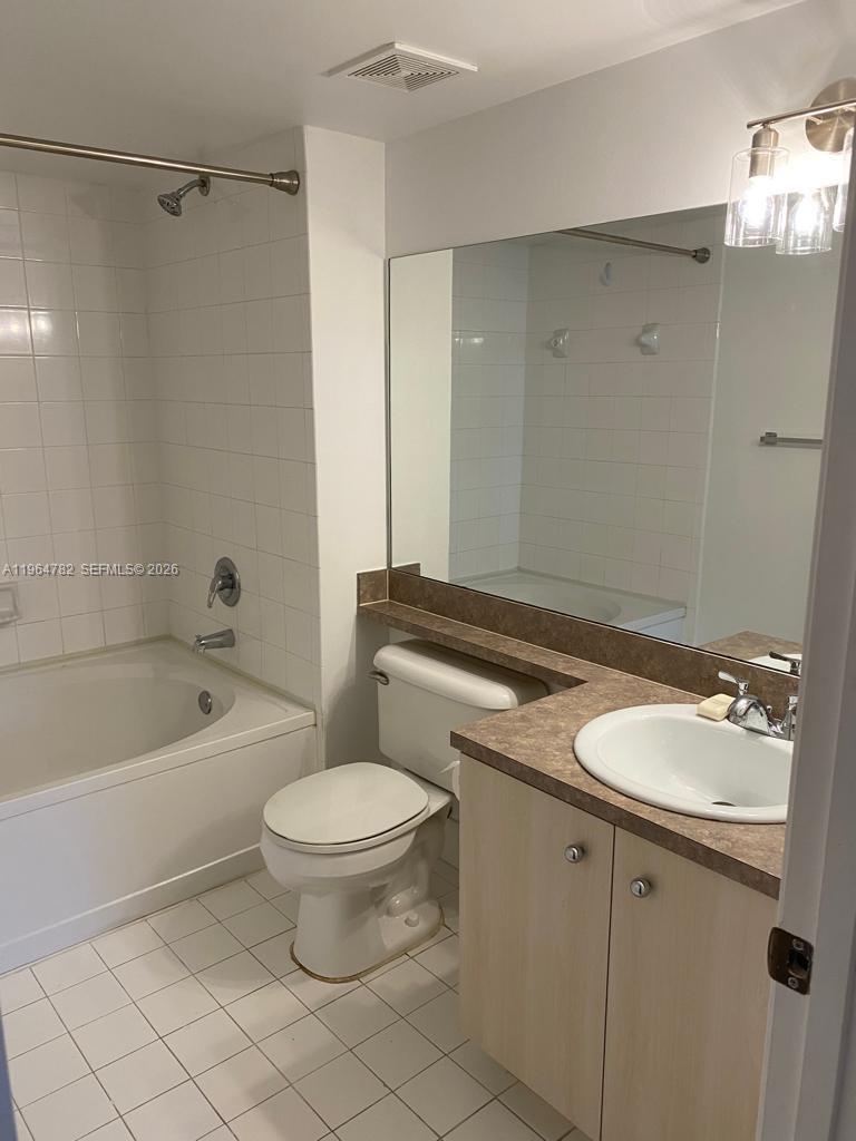 DEVONAIRE CONDO AT PEMBRO - Residential Lease