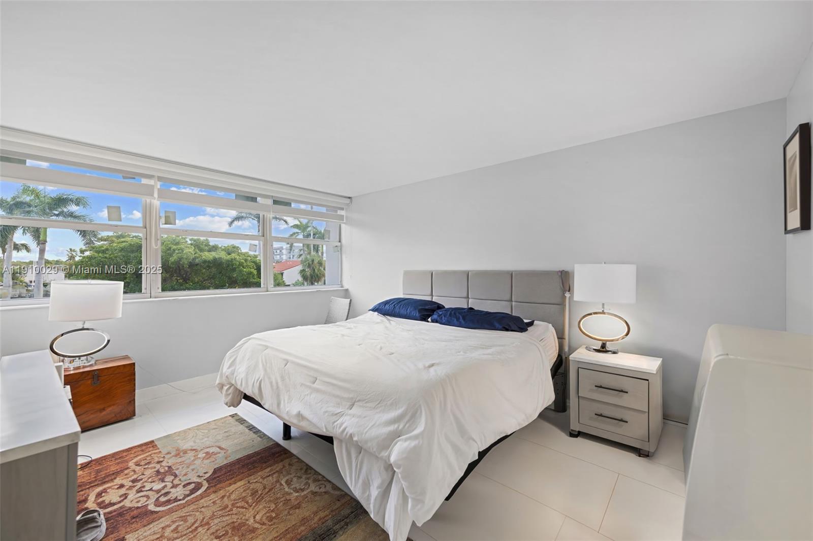 REEF NORTH CONDO - Residential