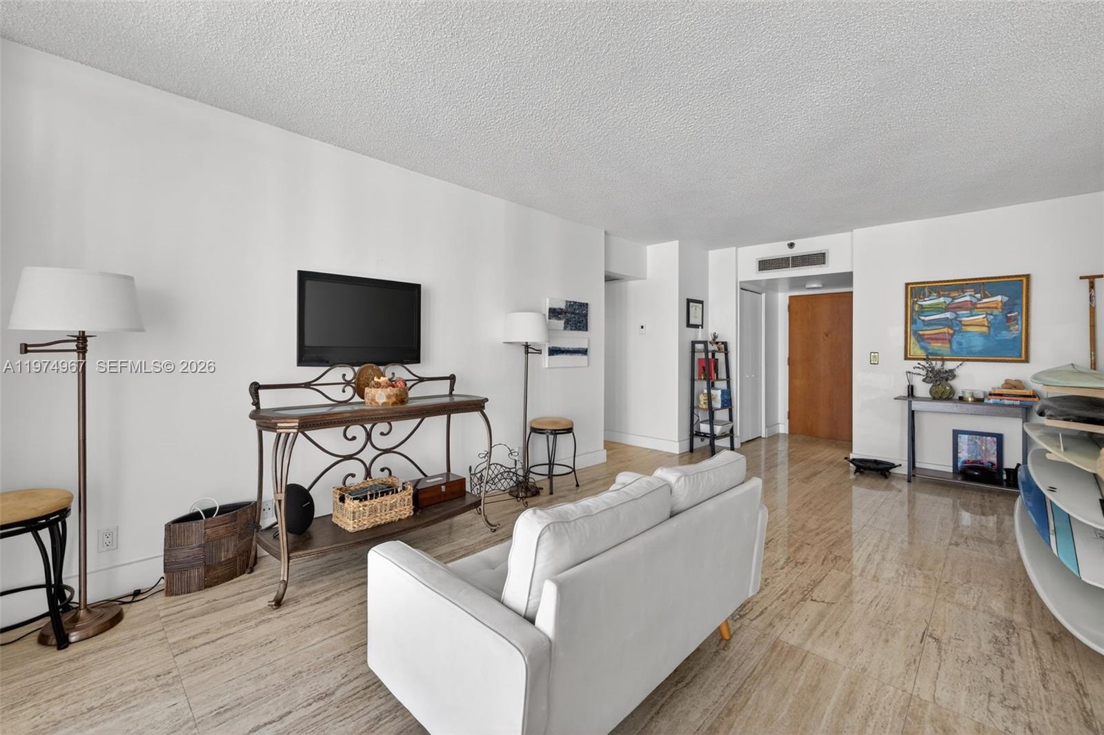 TURNBERRY TOWERS CONDO - Residential