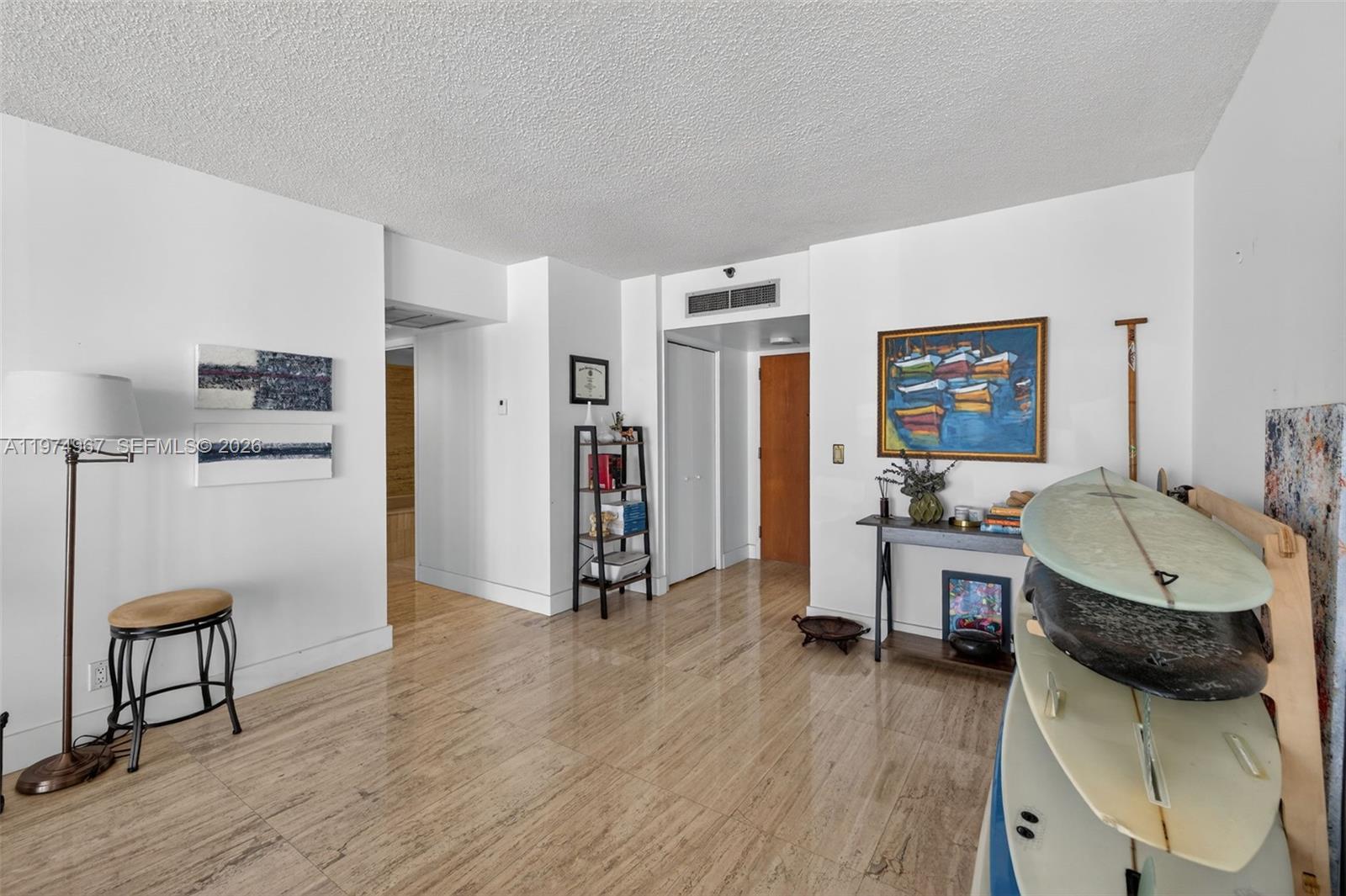 TURNBERRY TOWERS CONDO - Residential