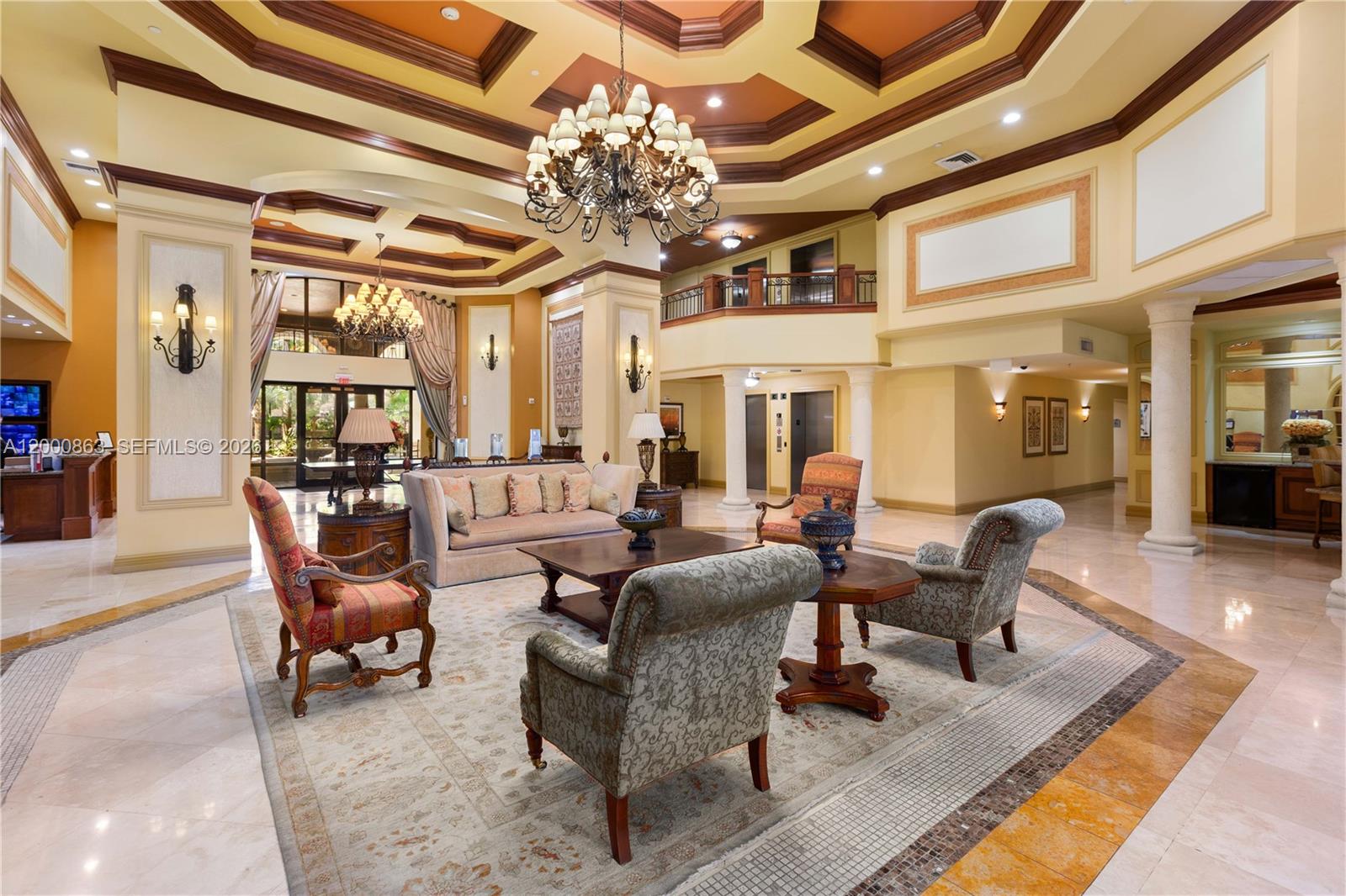 PUERTA DE PALMAS CONDO - Residential