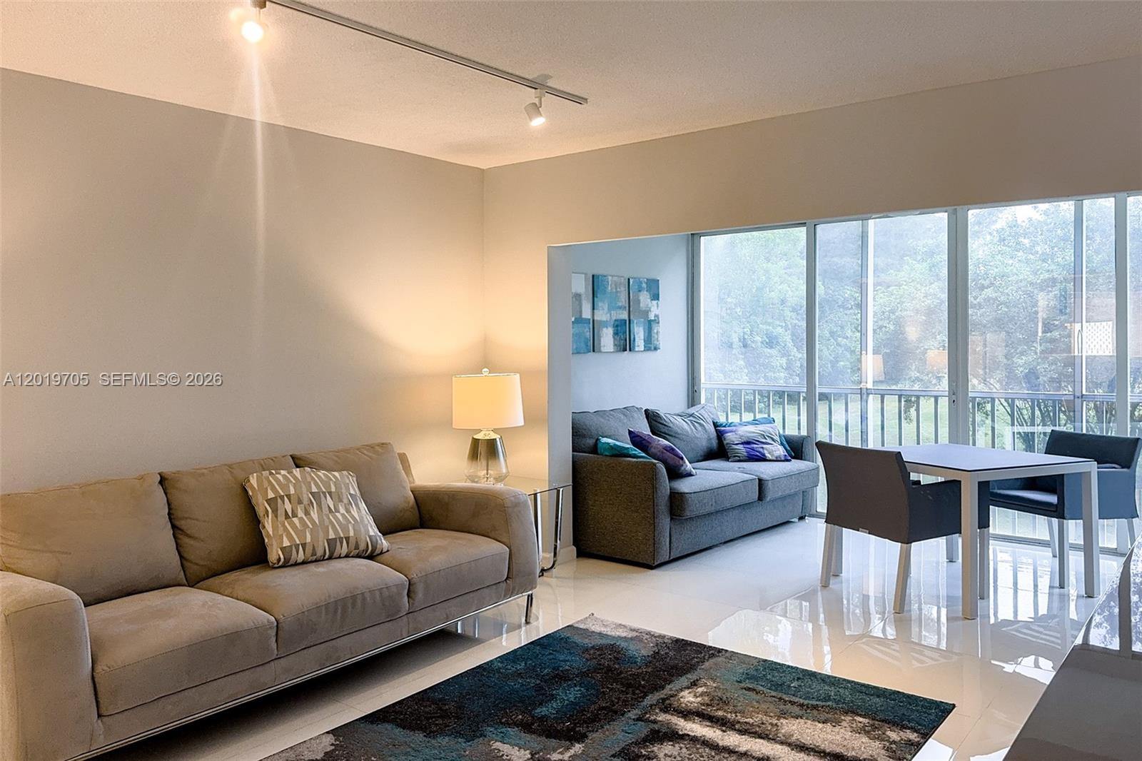 3200 N Palm Aire Dr 207