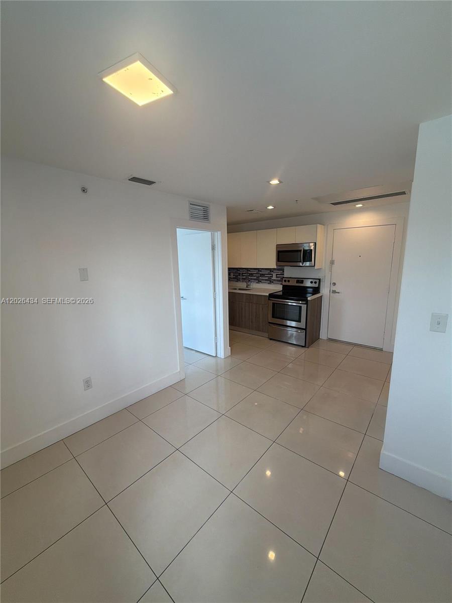 821 SW 18th Ave 304