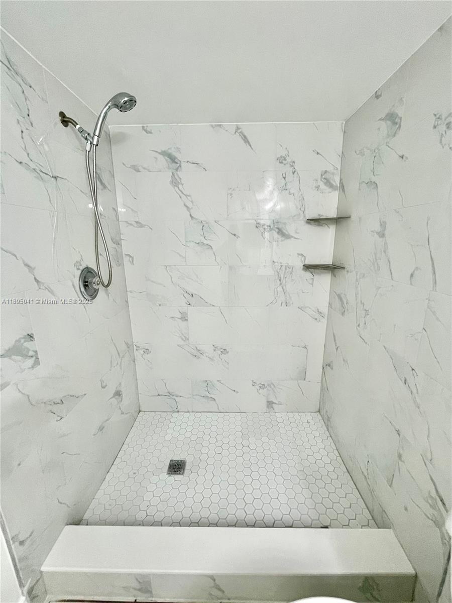 CYPRESS BEND CONDOMINIUM - Residential Lease