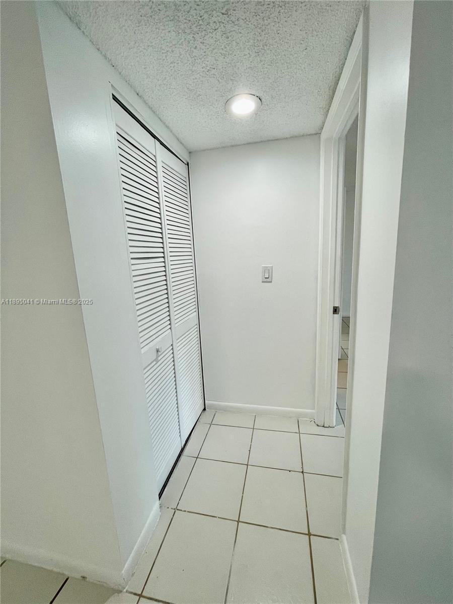 CYPRESS BEND CONDOMINIUM - Residential Lease