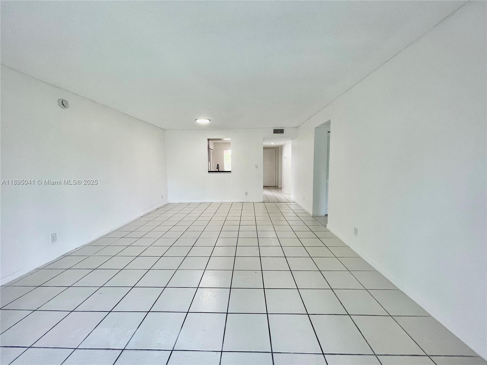 CYPRESS BEND CONDOMINIUM - Residential Lease