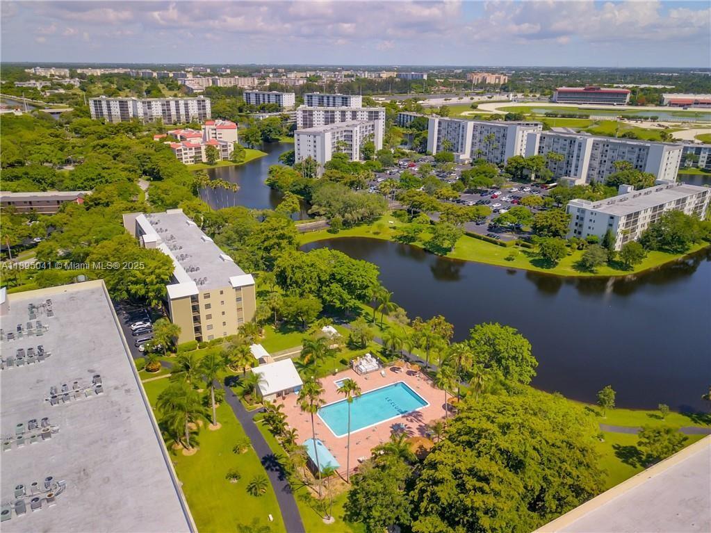 CYPRESS BEND CONDOMINIUM - Residential Lease