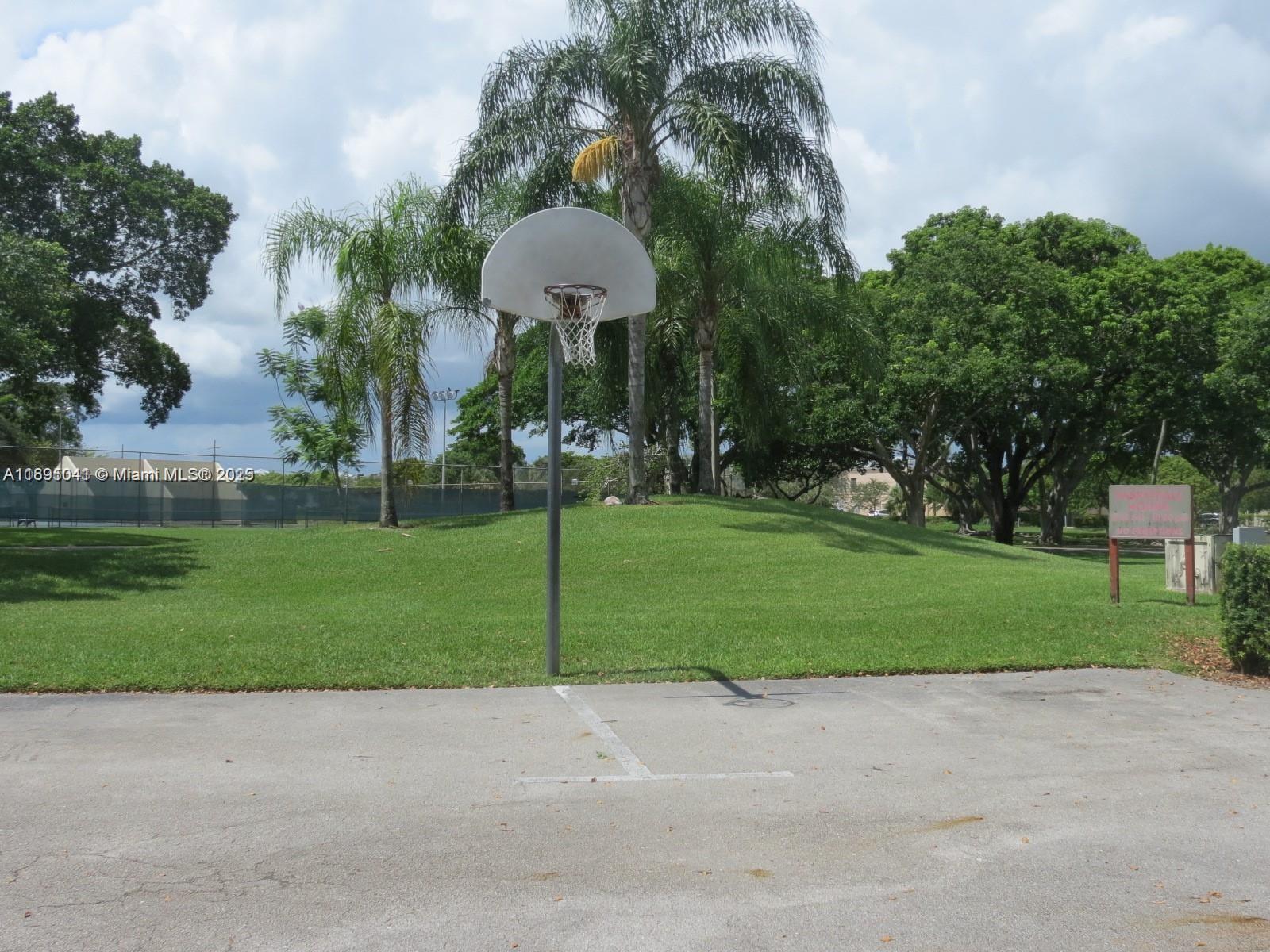 CYPRESS BEND CONDOMINIUM - Residential Lease