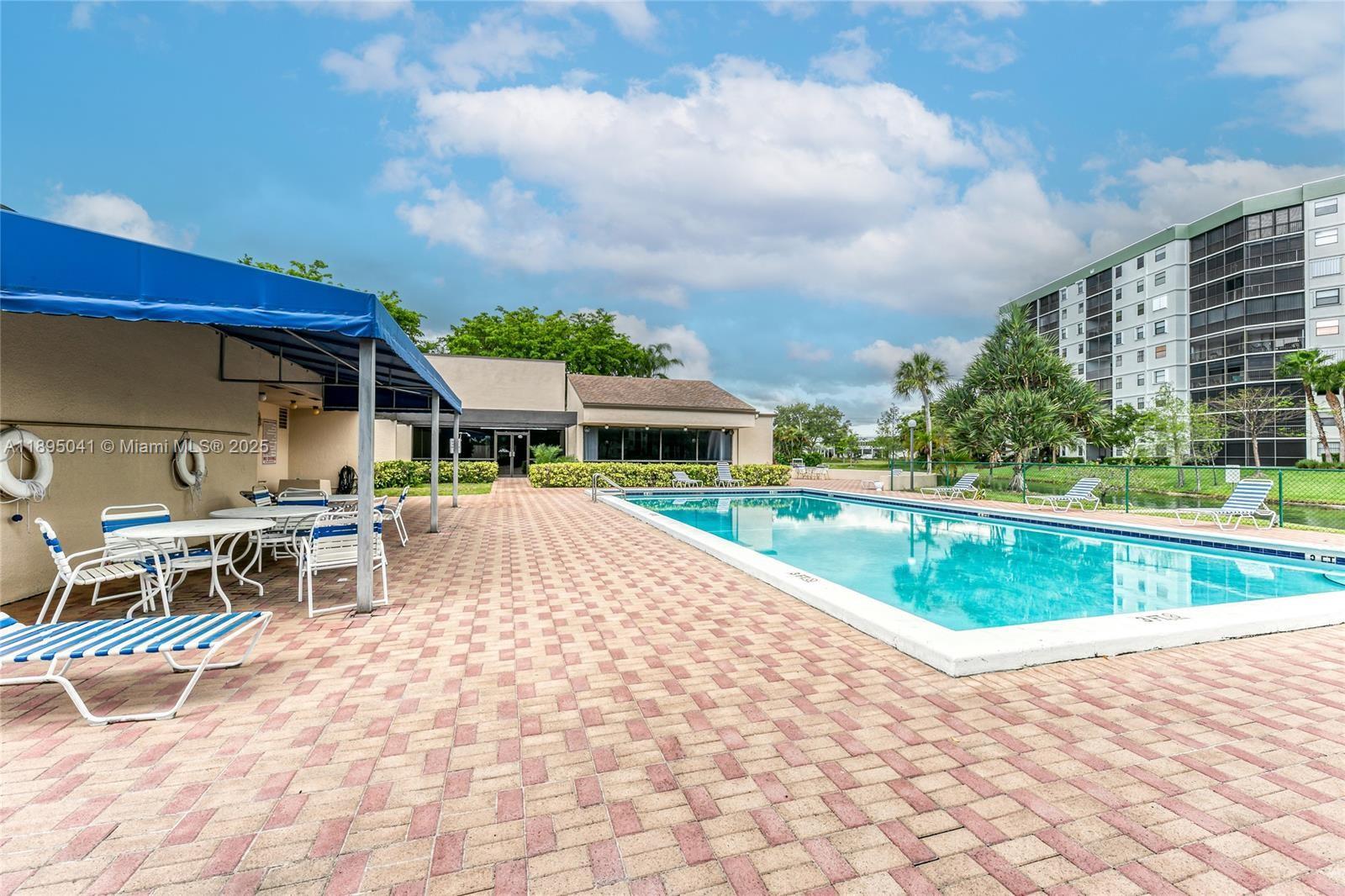 CYPRESS BEND CONDOMINIUM - Residential Lease