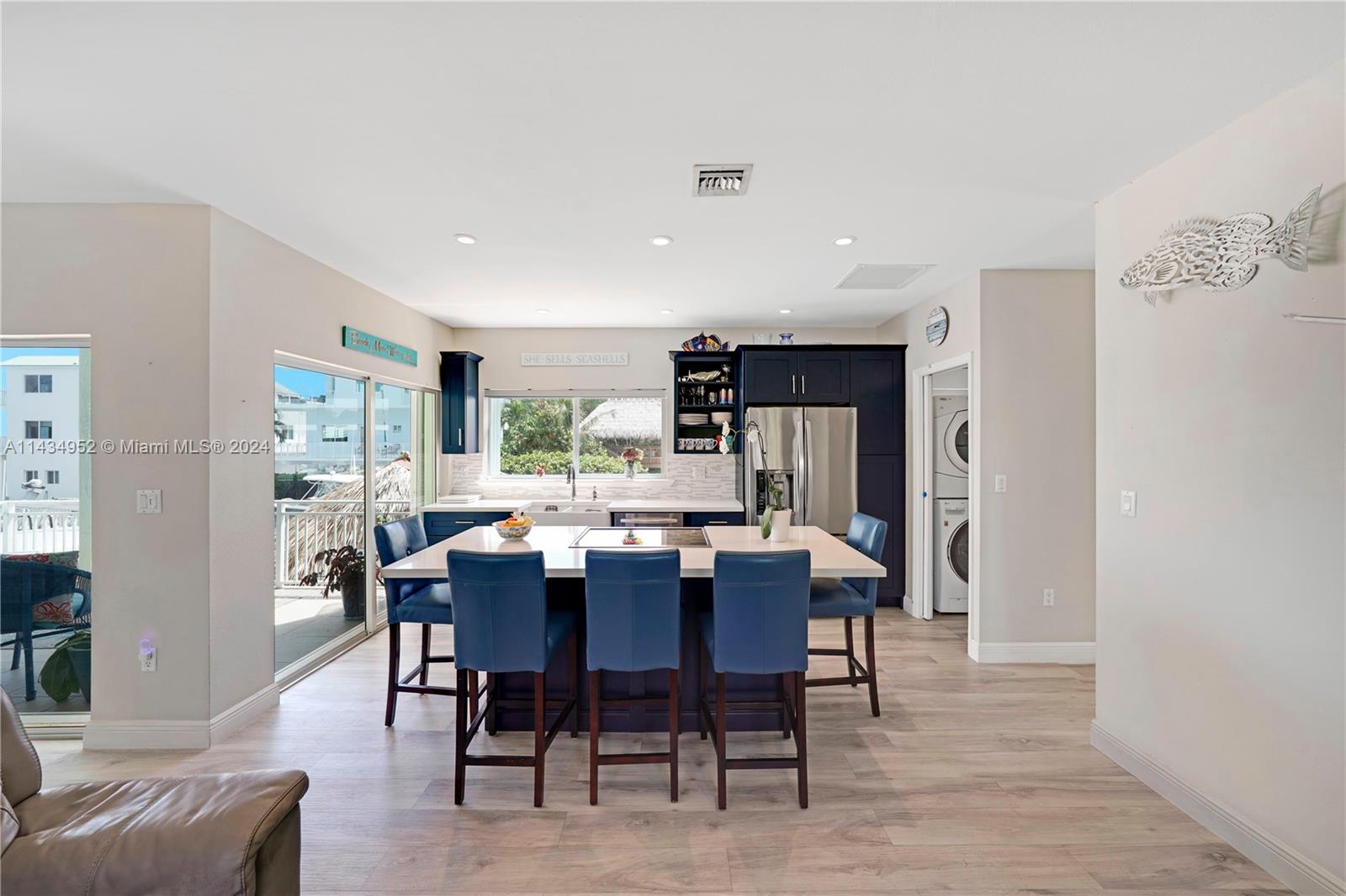 RAES CUDA CANAL SUBD - Residential