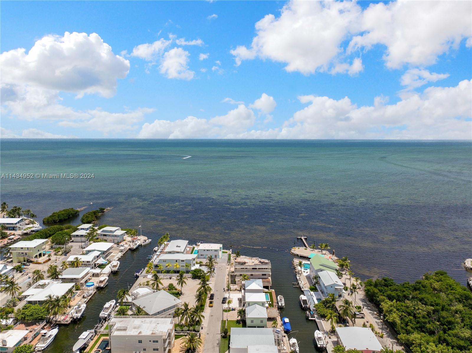 RAES CUDA CANAL SUBD - Residential