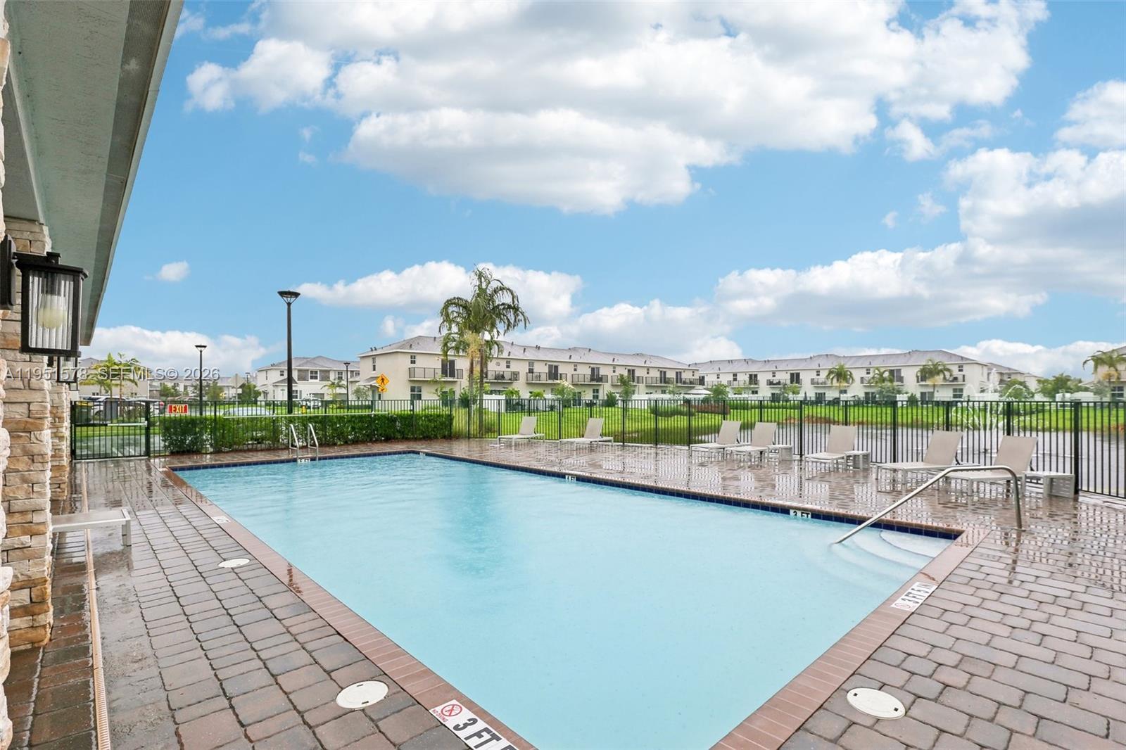 CEDAR AT KEYS GATE - Residential