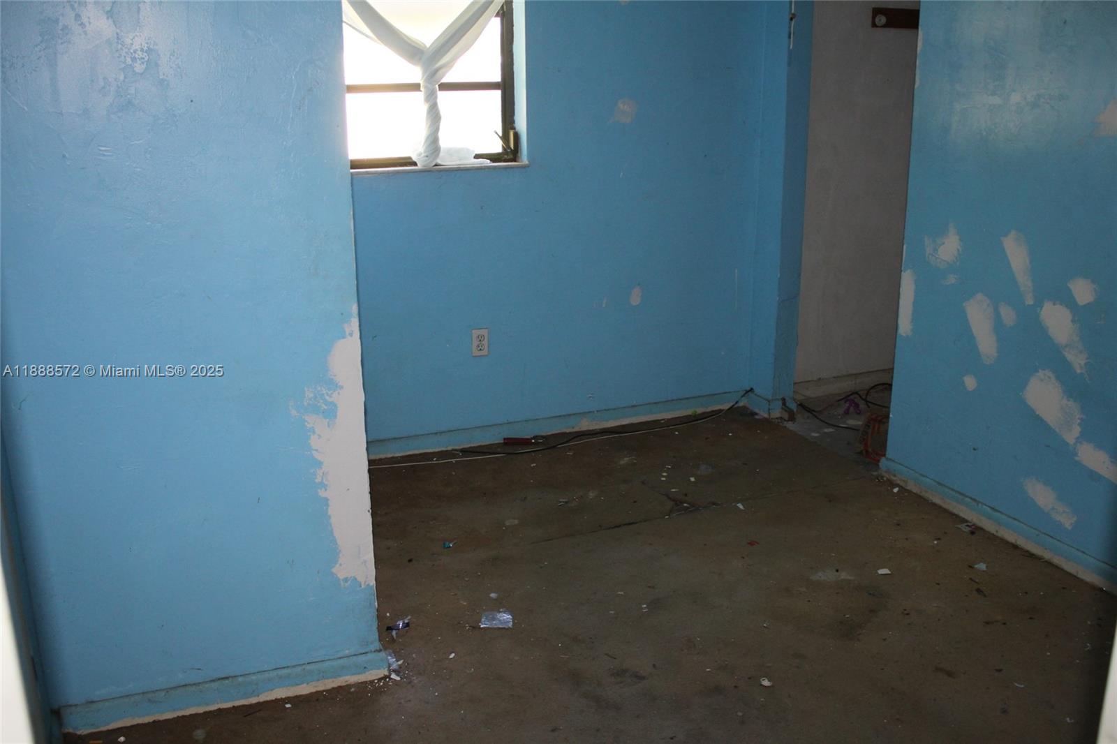 CORAL REEF CENTER REP - Residential