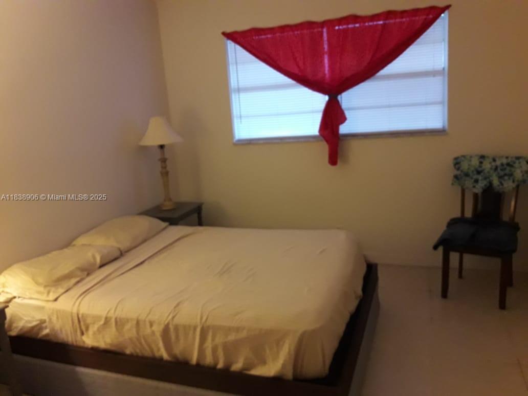 220 SW 9th Ave 103
