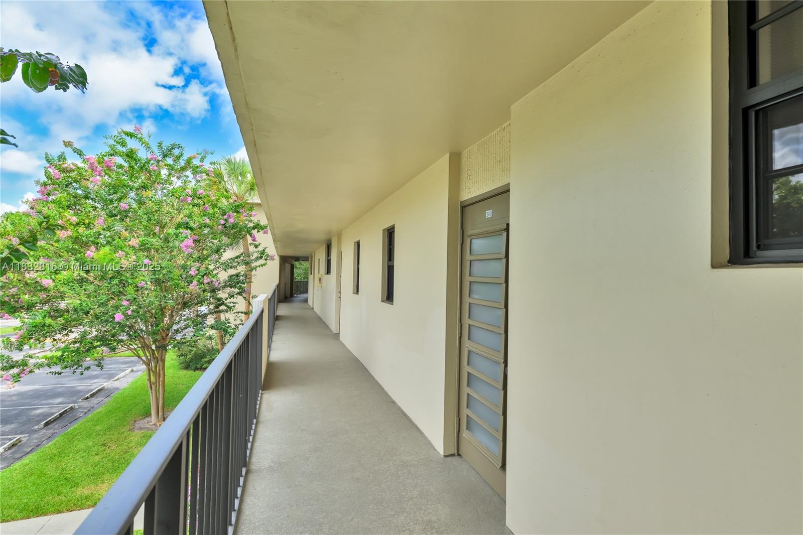 2420 Deer Creek Country Club Blvd 203-D