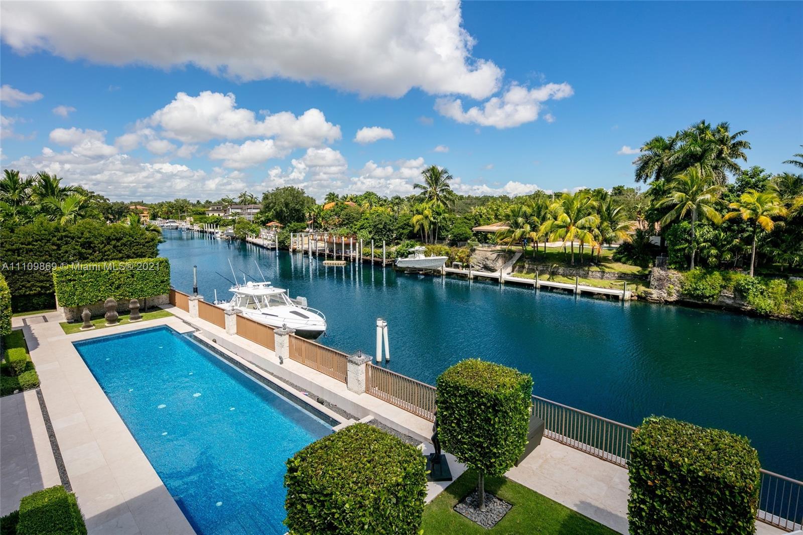 CORAL GABLES RIVIERA SEC - Residential