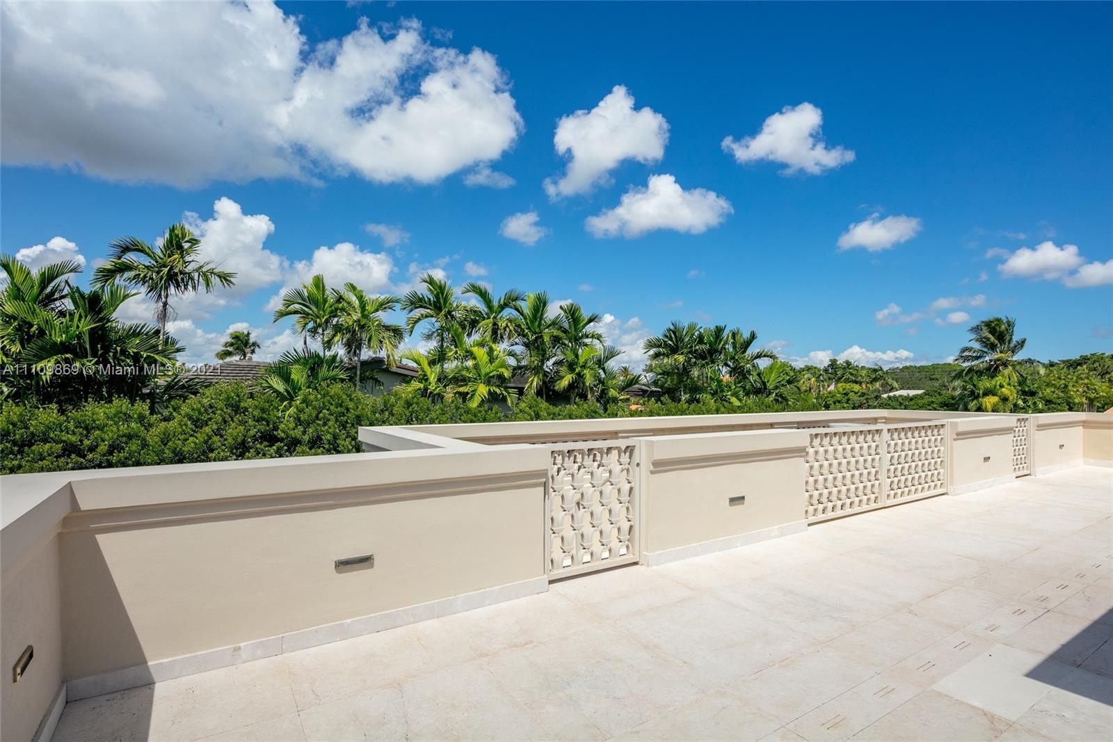 CORAL GABLES RIVIERA SEC - Residential