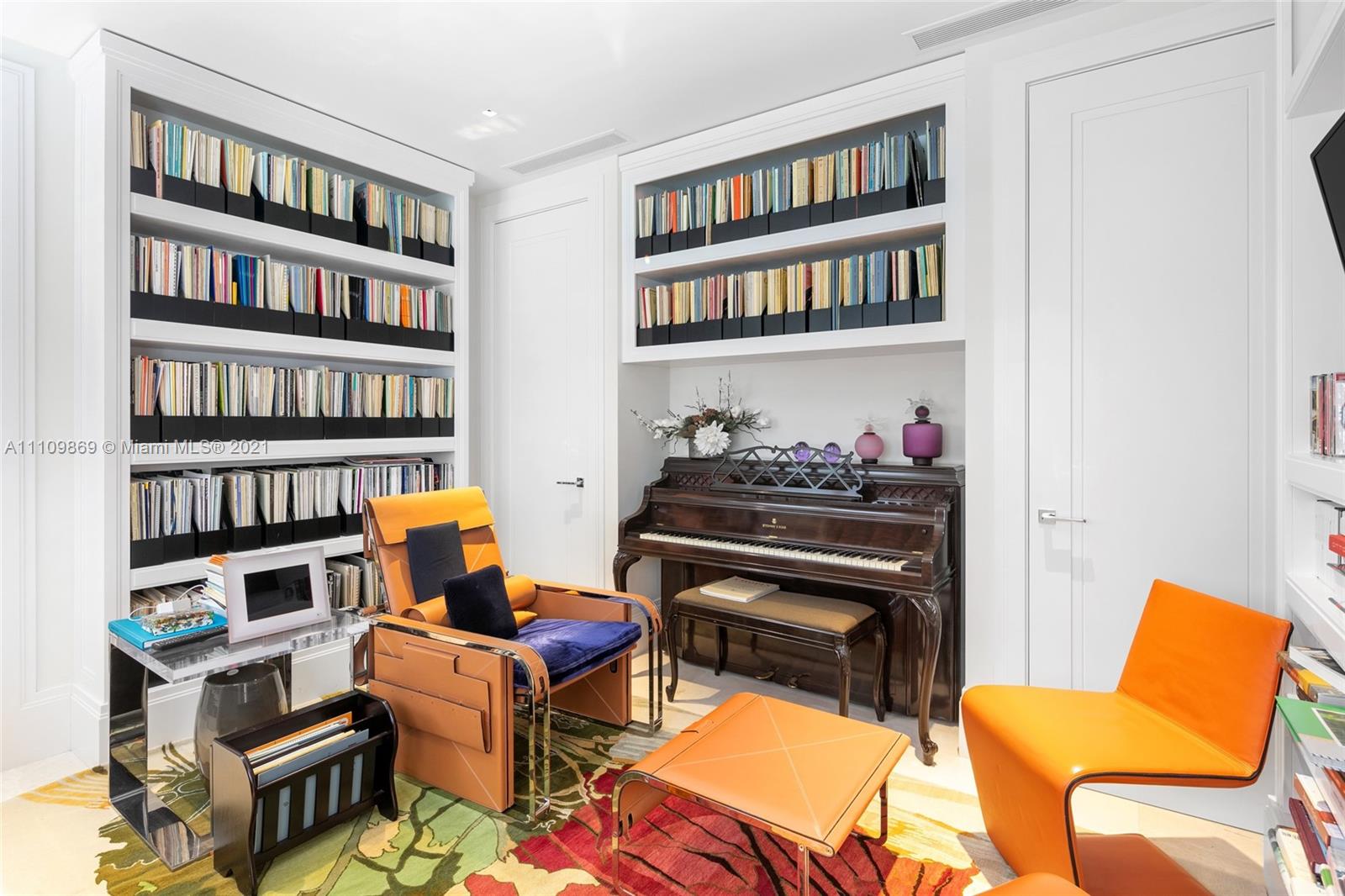 CORAL GABLES RIVIERA SEC - Residential