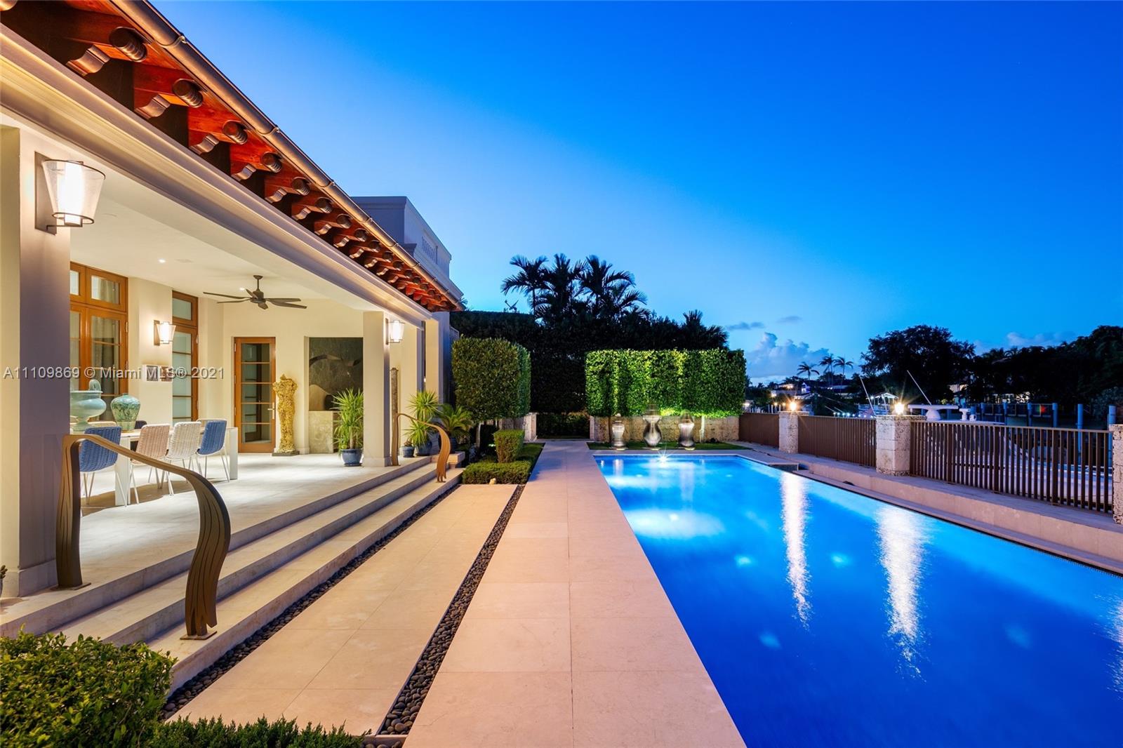 CORAL GABLES RIVIERA SEC - Residential