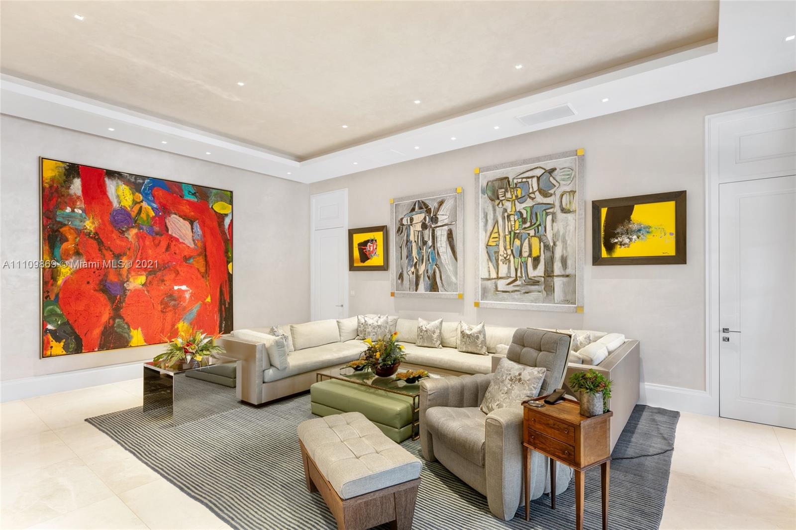 CORAL GABLES RIVIERA SEC - Residential