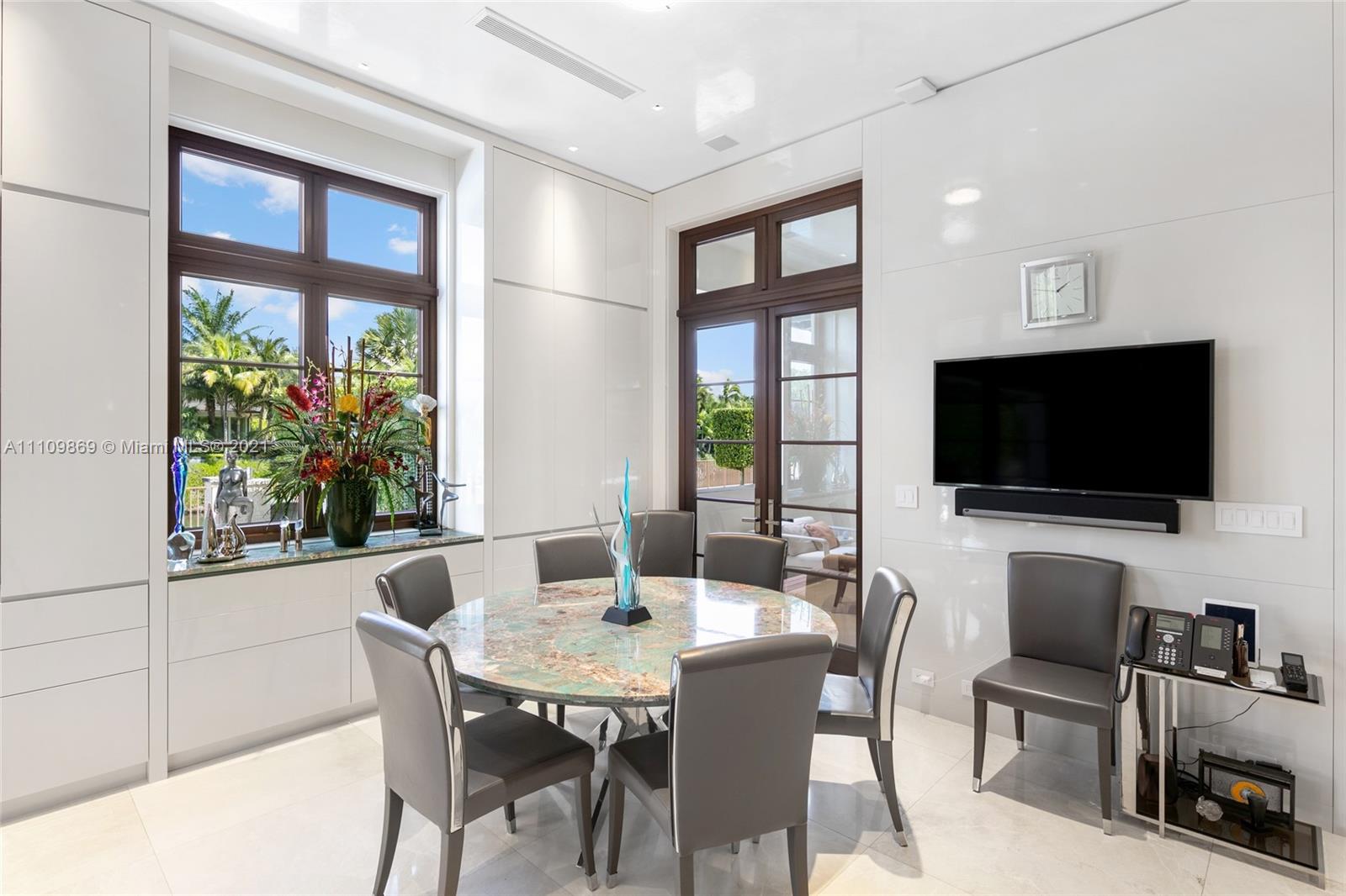 CORAL GABLES RIVIERA SEC - Residential