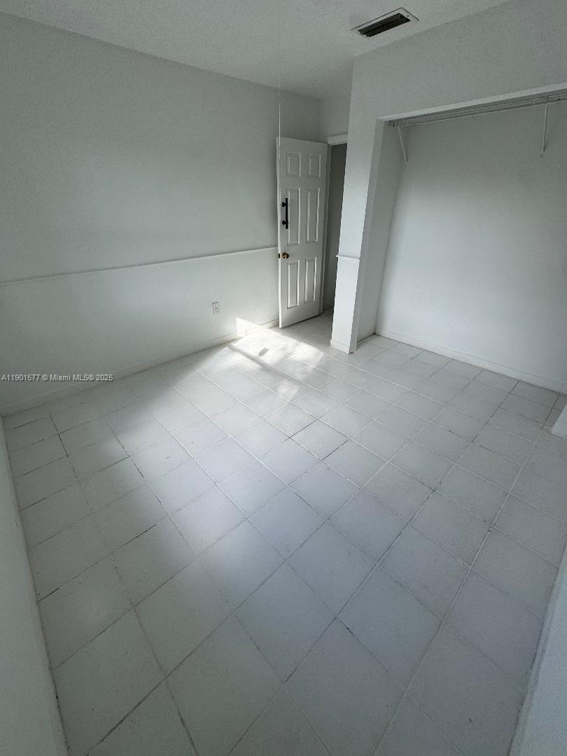 SUNRISE GOLF VILLAGE SEC - Residential