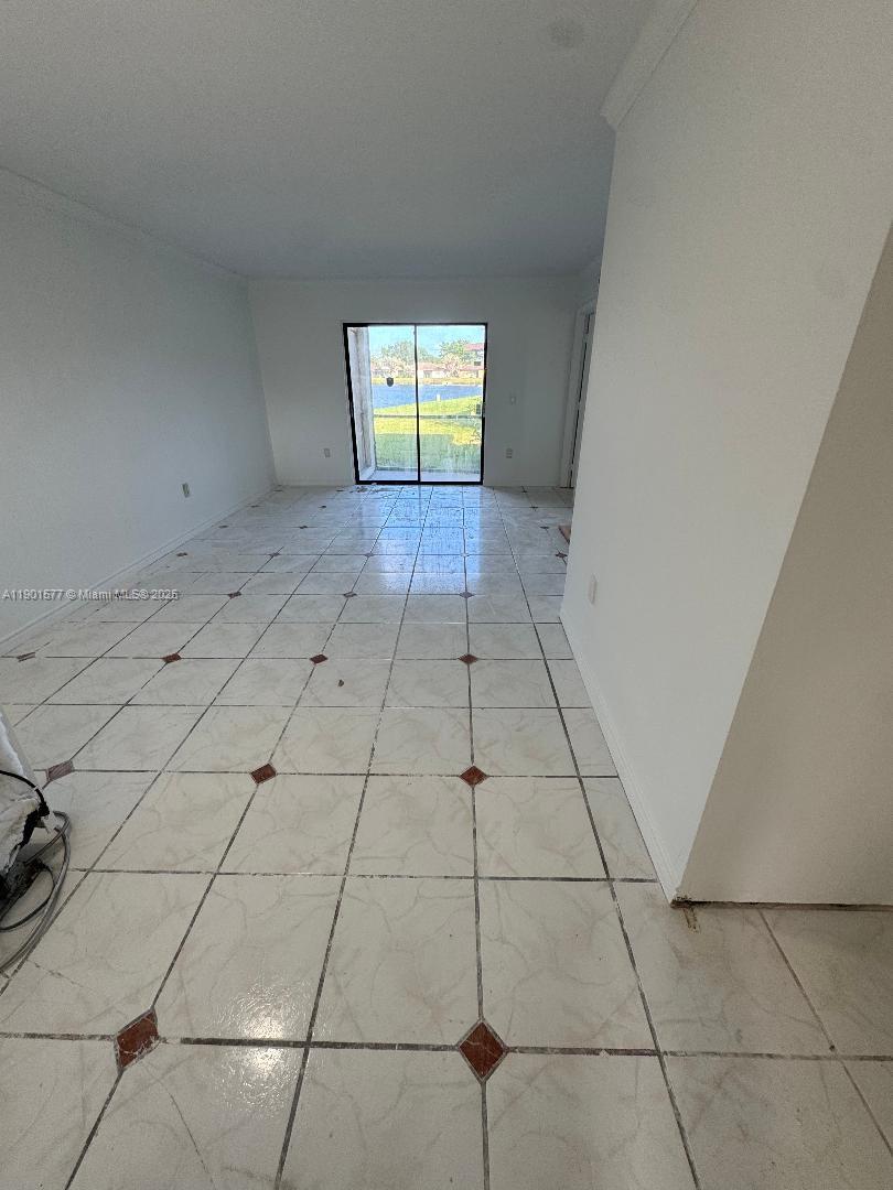 SUNRISE GOLF VILLAGE SEC - Residential