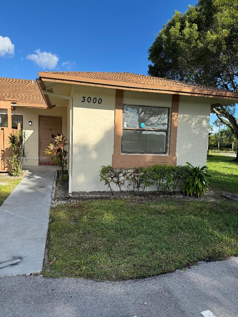 SUNRISE GOLF VILLAGE SEC - Residential