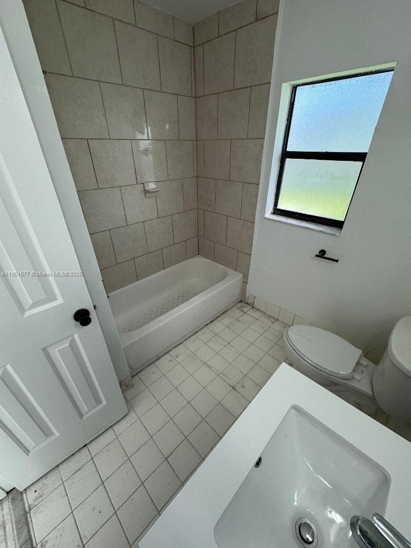 SUNRISE GOLF VILLAGE SEC - Residential