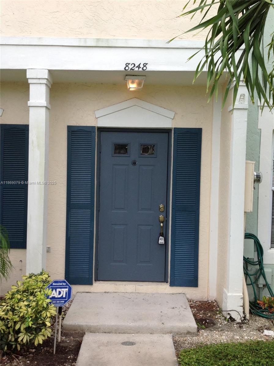Welcome to this well-maintained 2 bedroom, 2.5 bathroom townhouse in the heart of Tamarac. This home offers a comfortable layout with a bright living area, a functional kitchen with granite countertops, and plenty of cabinet space. Both bedrooms are located upstairs, while the convenient half-bath is on the main floor.
Enjoy the ease of townhouse living with private entry, assigned parking, and access to nearby shopping, dining, and major roadways. Perfect for anyone seeking comfort and convenience in a great location.