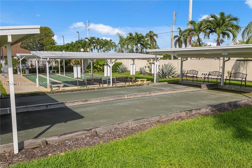 Windjammer Village Naples - Residential