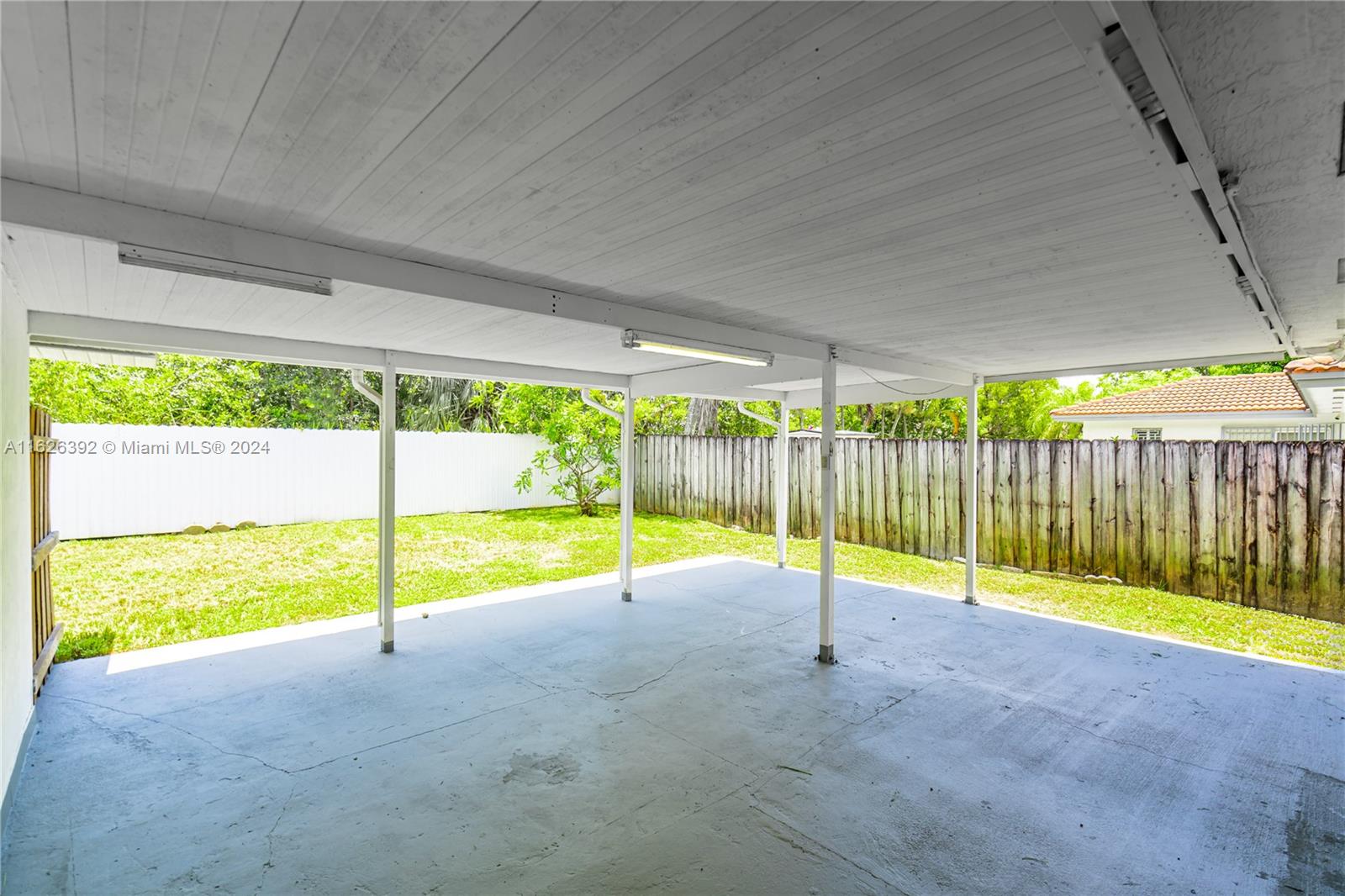 HAINLIN MILL ESTATES SEC - Residential