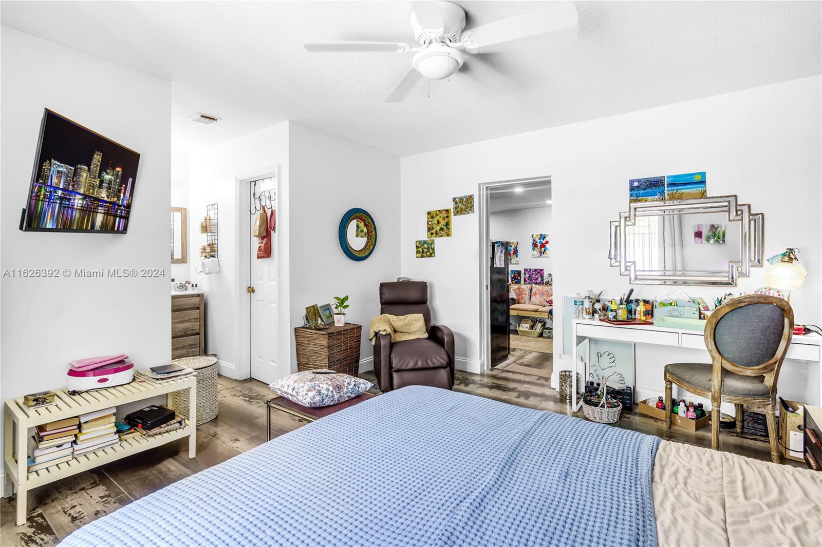 HAINLIN MILL ESTATES SEC - Residential