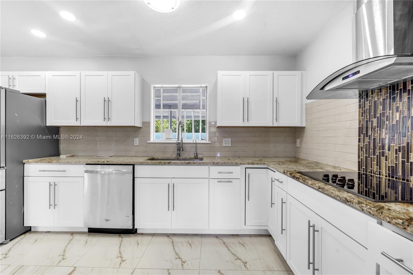 HAINLIN MILL ESTATES SEC - Residential