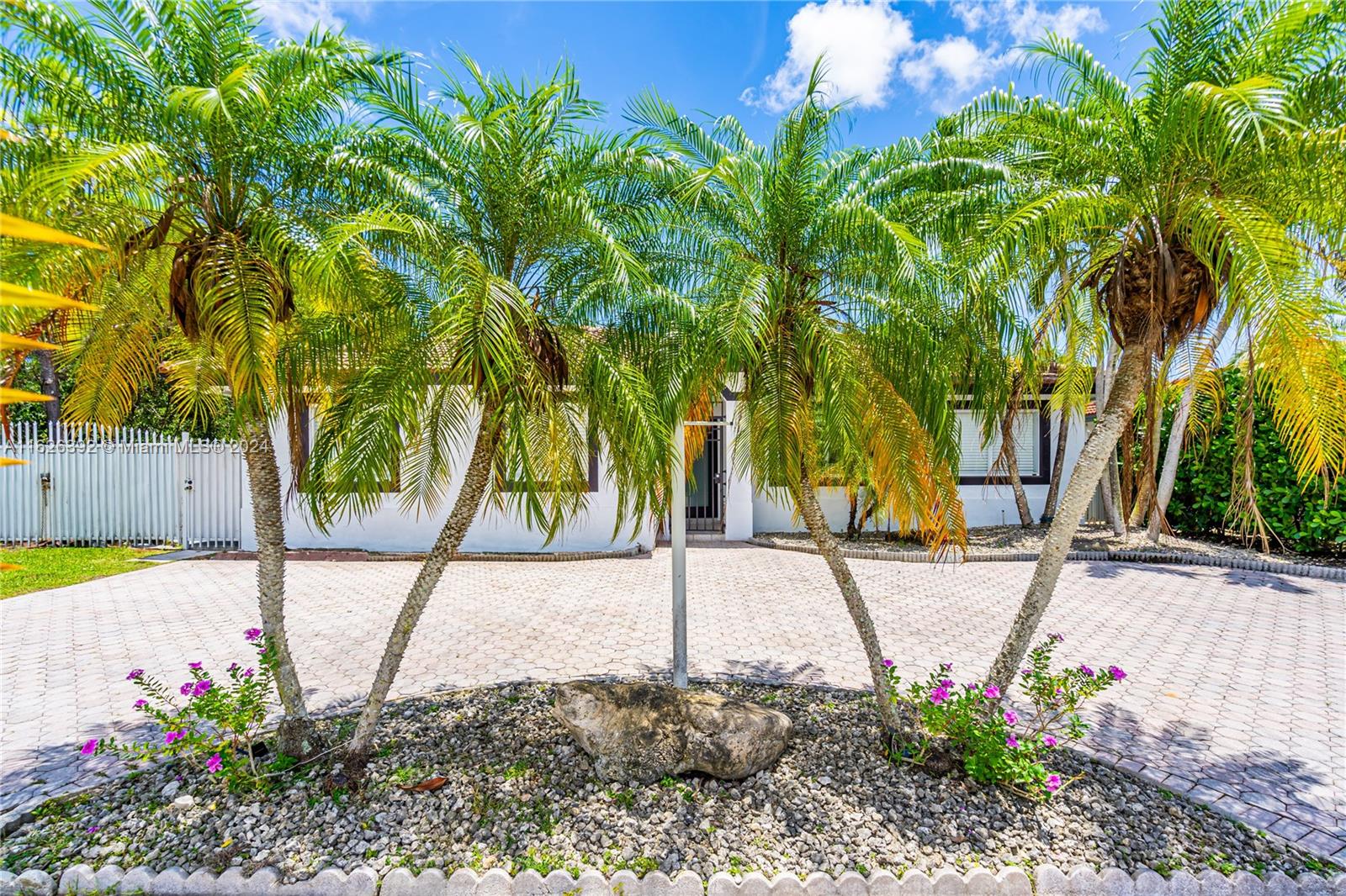 HAINLIN MILL ESTATES SEC - Residential