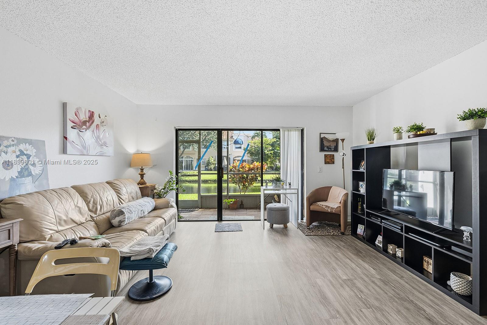 WESTON LAKES 21 INC CONDO - Residential Lease