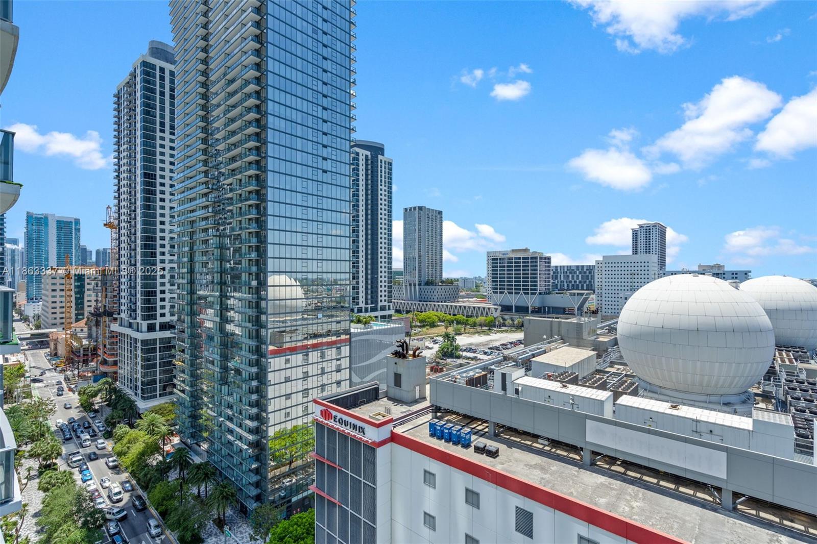 PARAMOUNT MIAMI WORLDCENT - Residential